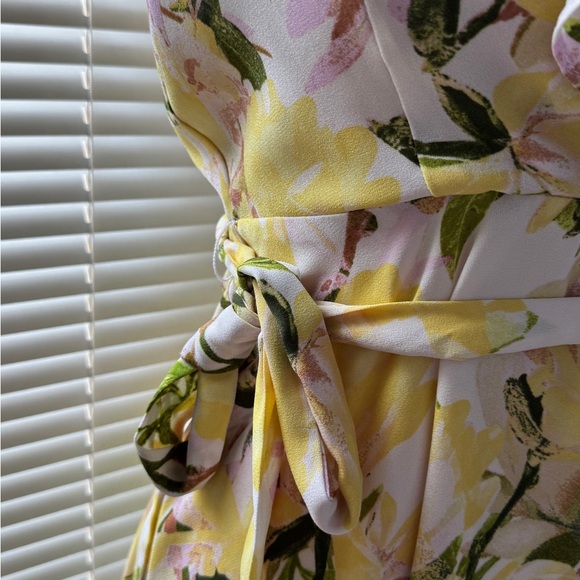 Floral Yellow Wrap Dress - Picture 4 of 5